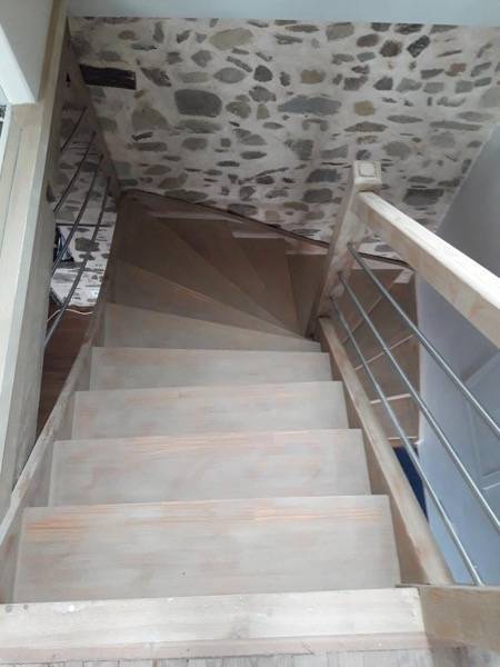 escaliers en bois huilés